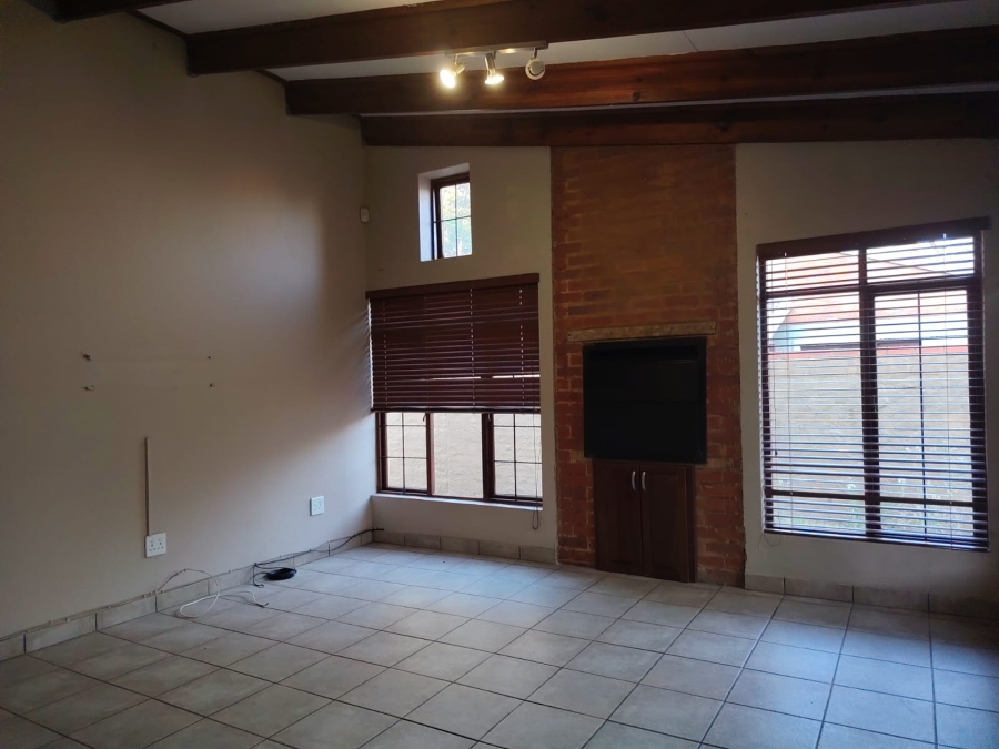 3 Bedroom Property for Sale in Waterval East North West